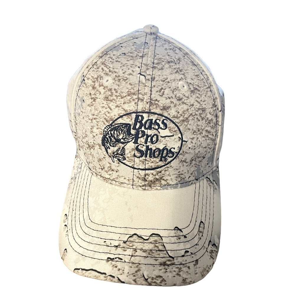 Bass Pro Shops like new white Camo Tonal Logo Cap unisex